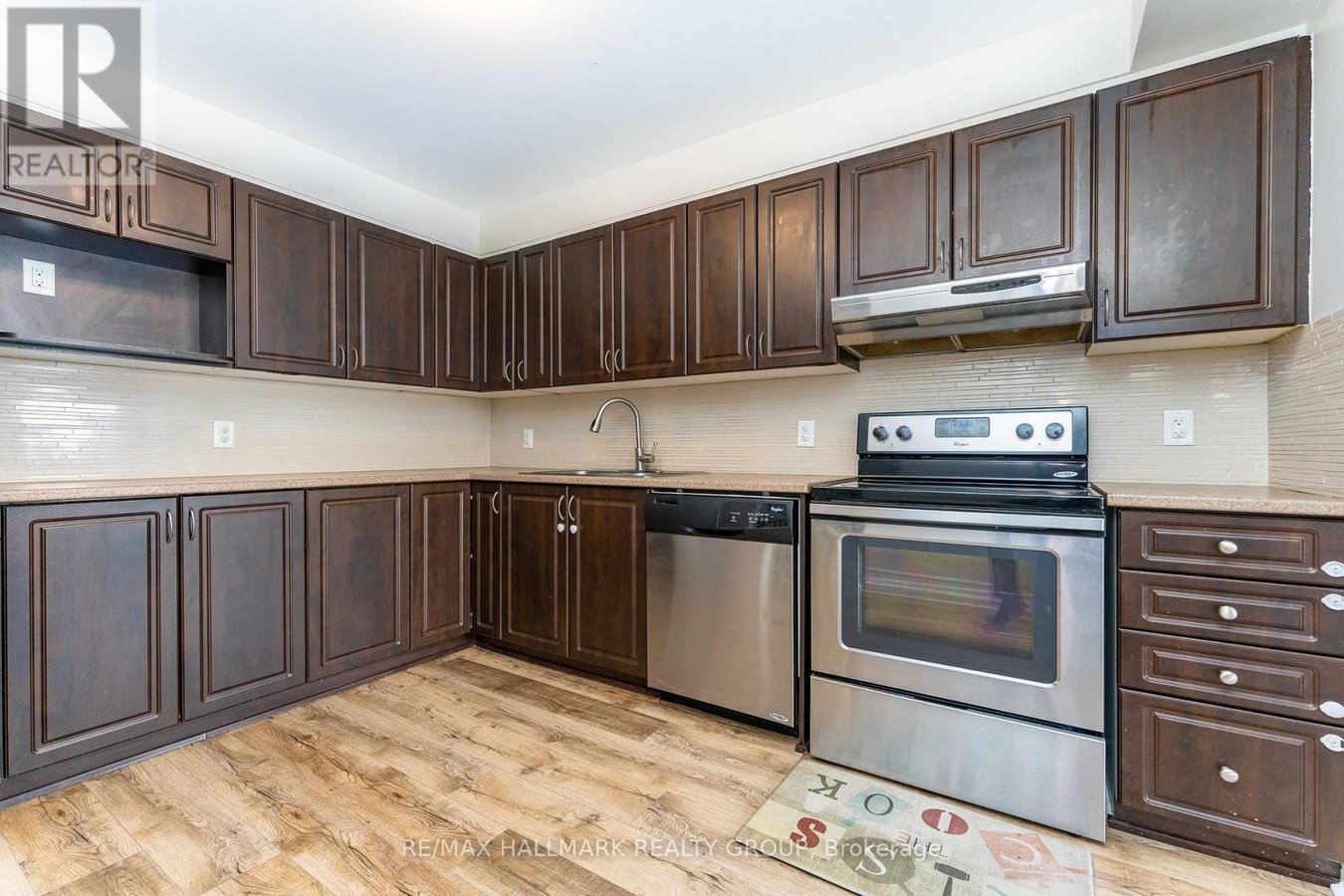 155 CALVINGTON AVENUE - Photo 9