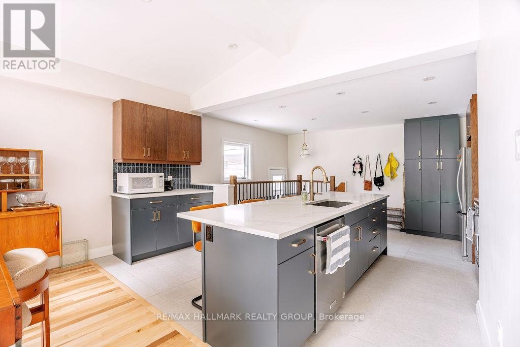 199 LENNOX PARK AVENUE - Photo 12
