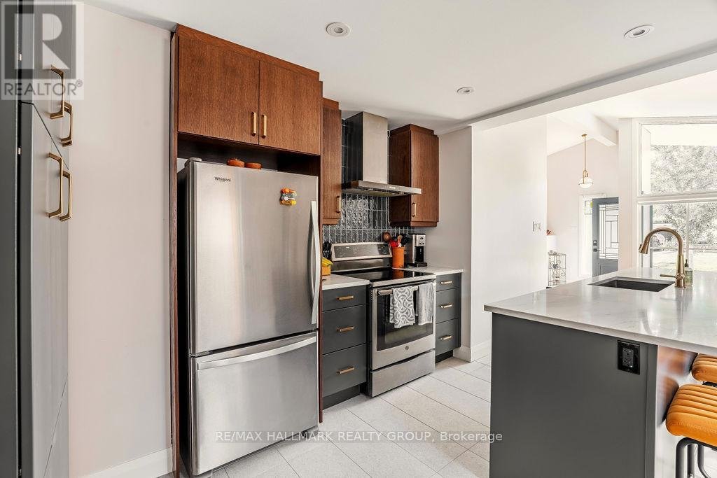 199 LENNOX PARK AVENUE - Photo 16