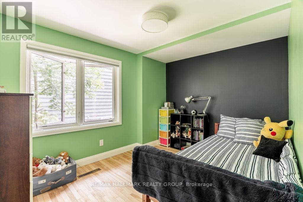 199 LENNOX PARK AVENUE - Photo 26