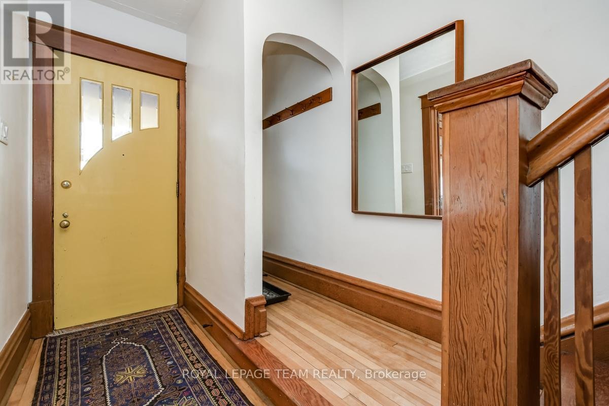 995 GLADSTONE AVENUE - Photo 3