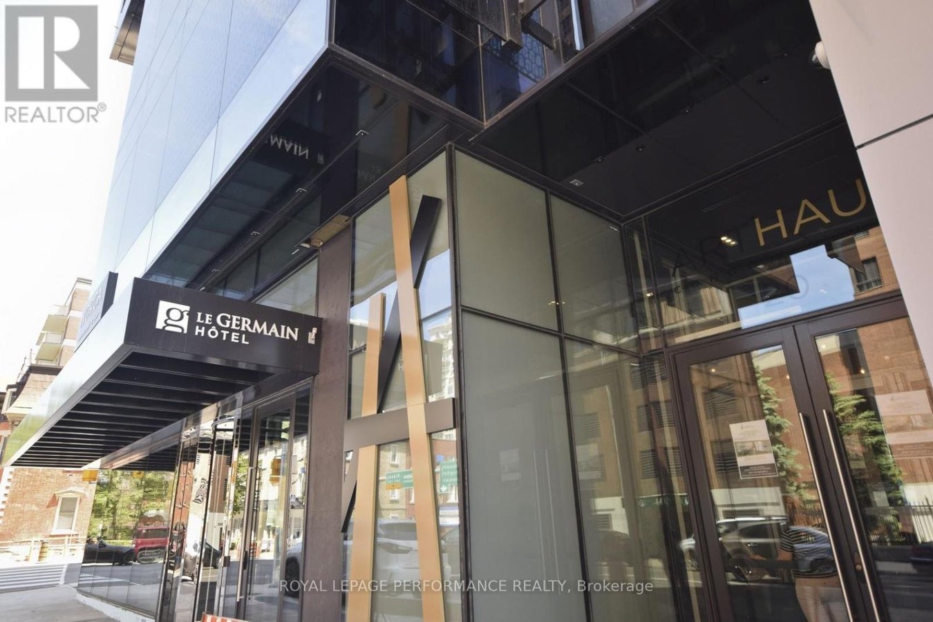 2109 - 20 DALY AVENUE - Photo 2