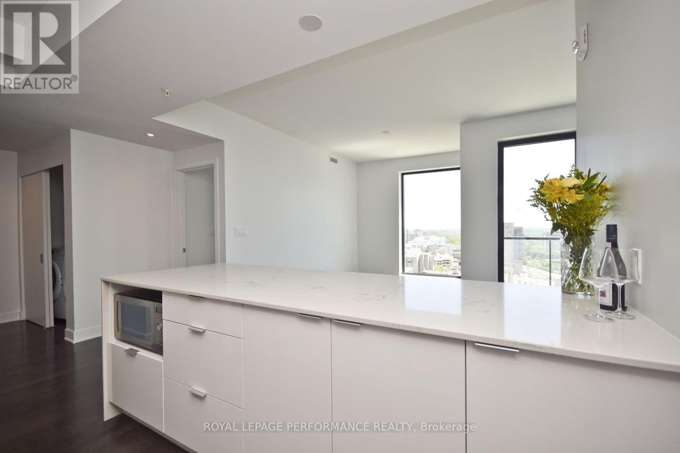 2109 - 20 DALY AVENUE - Photo 10