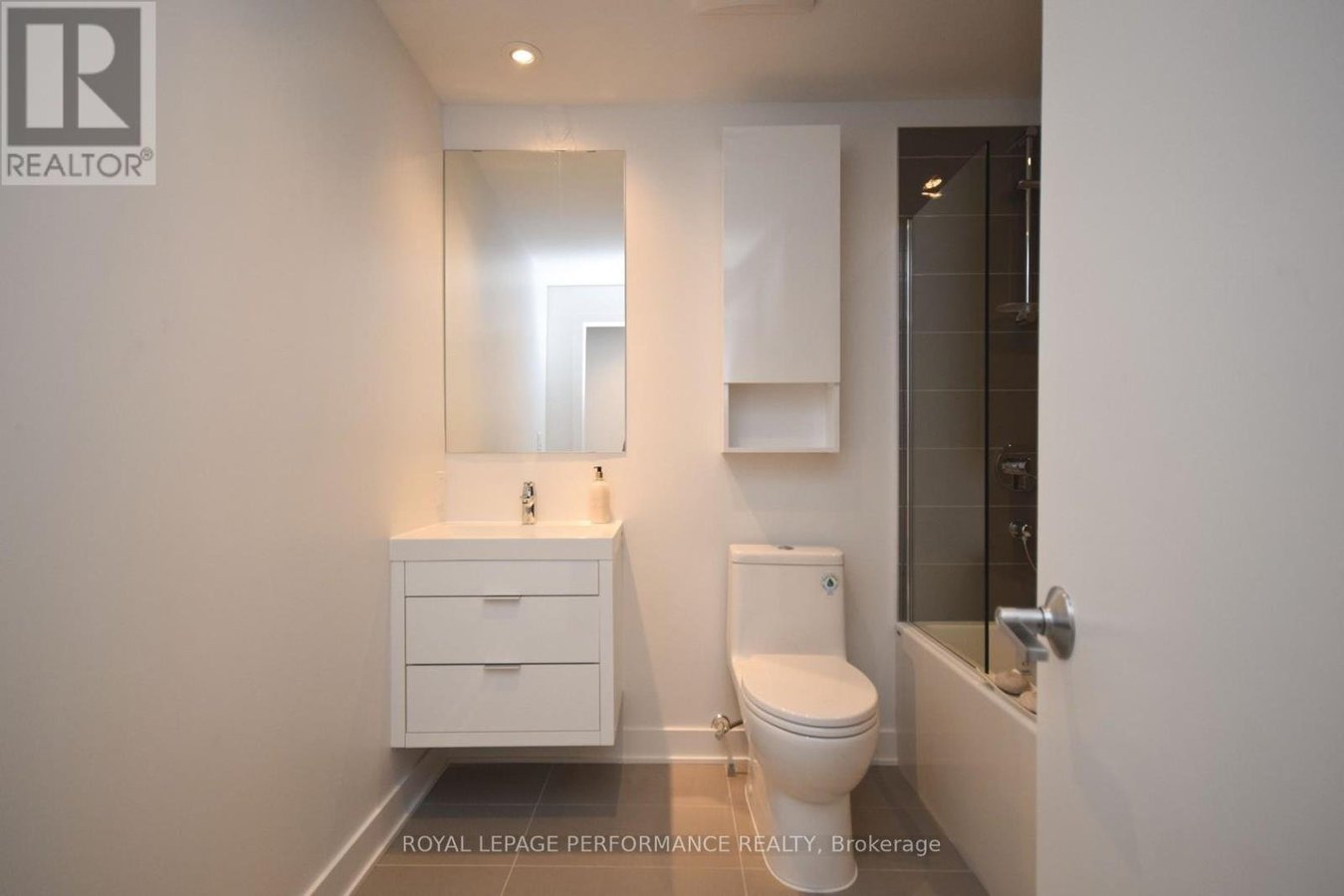 2109 - 20 DALY AVENUE - Photo 23
