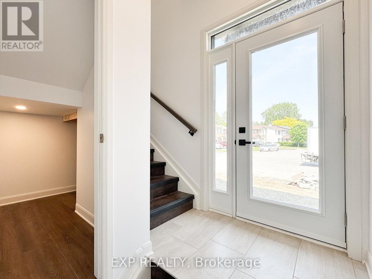 E - 25 FAIR OAKS CRESCENT - Photo 4