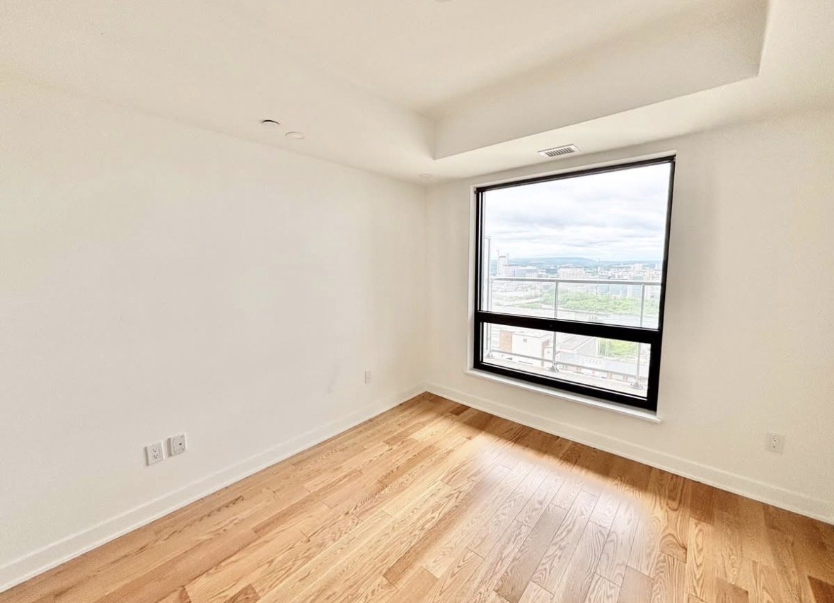 340 Queen Street - Photo 4
