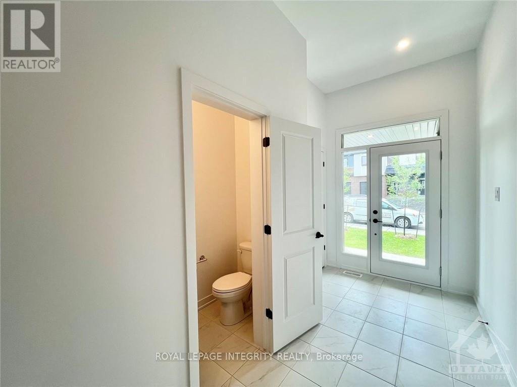 1000 ACOUSTIC WAY - Photo 2