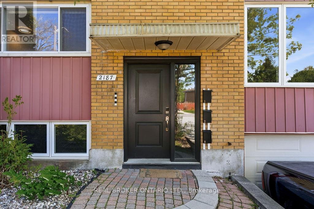 #1 - 2187 PLESSER STREET - Photo 4