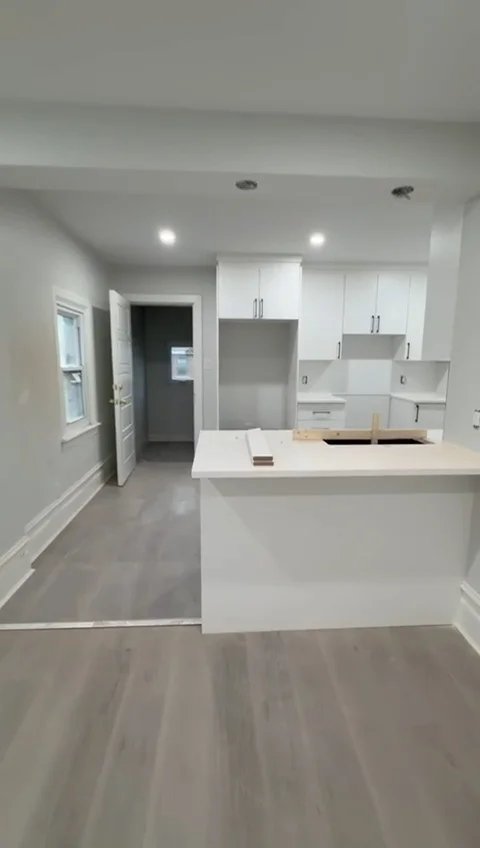 119 Powell Avenue - Photo 1