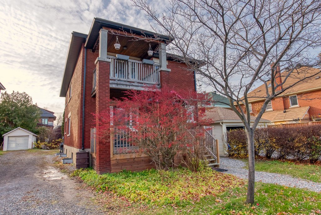448 Holland Avenue - Photo 3