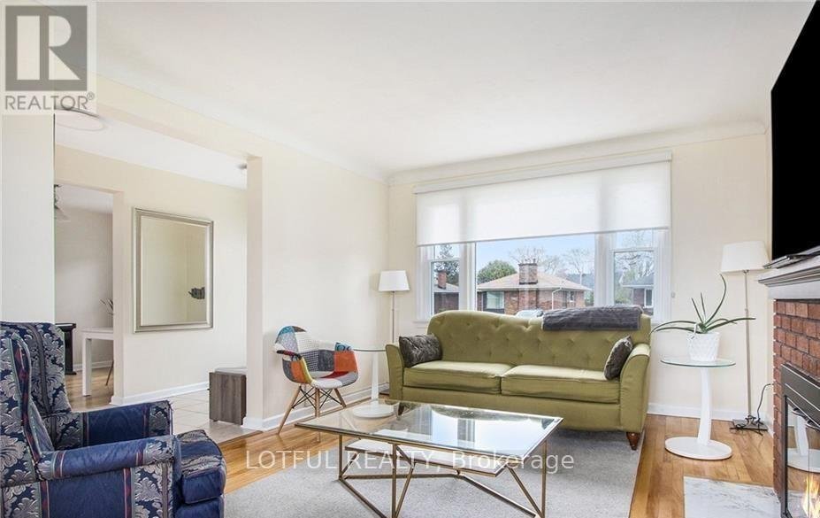 2012 DORVAL AVENUE - Photo 2