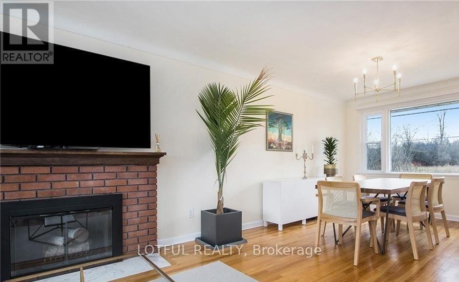 2012 DORVAL AVENUE - Photo 4