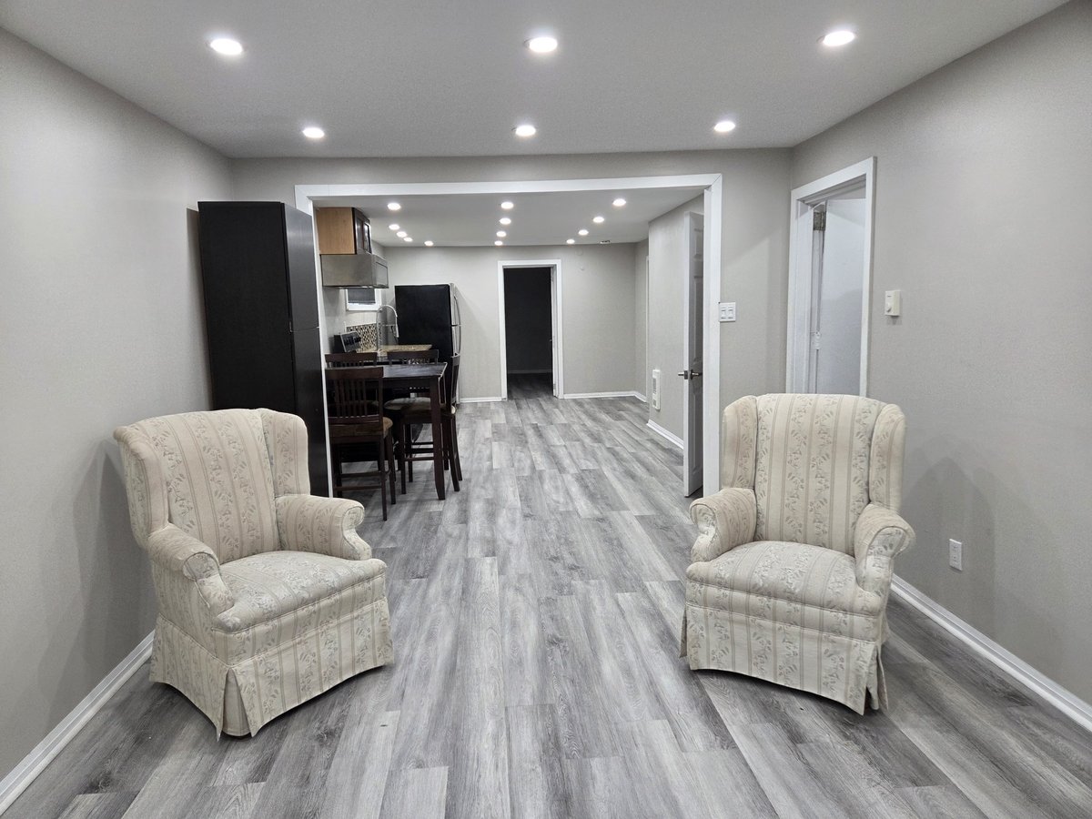 267 Lalemant Street - Photo 4