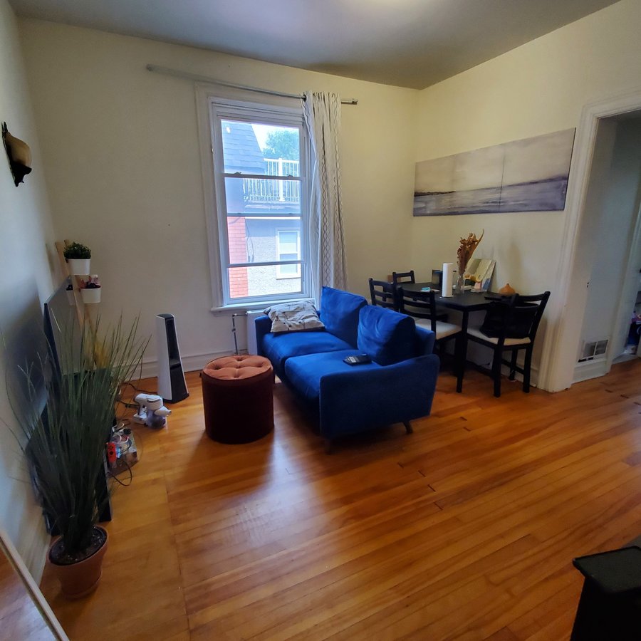 550 MacLaren Street - Photo 4