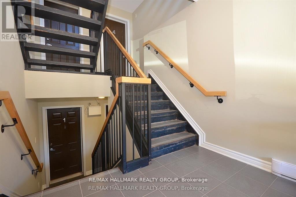 2 - 205 BLUESTONE PRIVATE - Photo 3