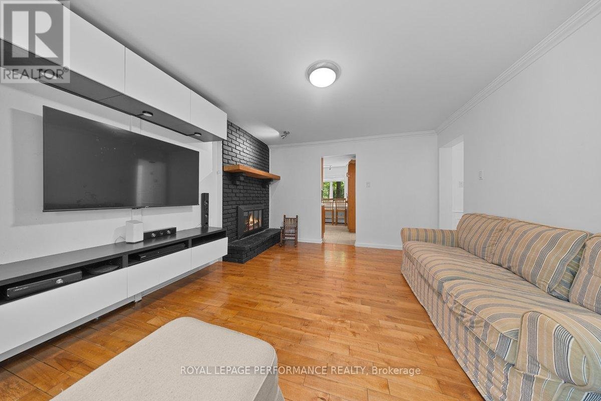 1250 ROYAL MAPLE DRIVE - Photo 6