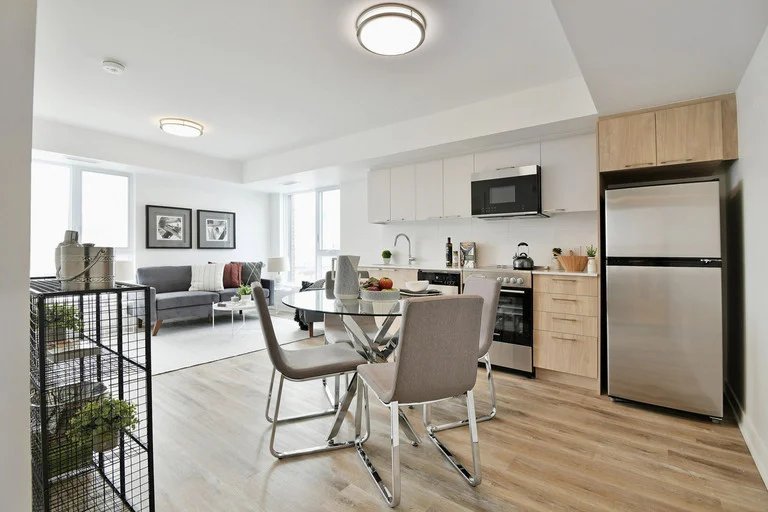 134 Robinson Avenue - Photo 1