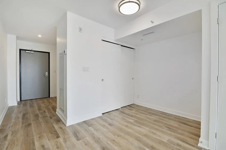 134 Robinson Avenue - Photo 2