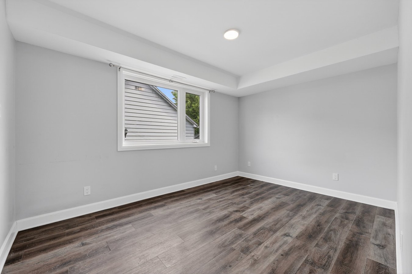 340 Shakespeare Street - Photo 30