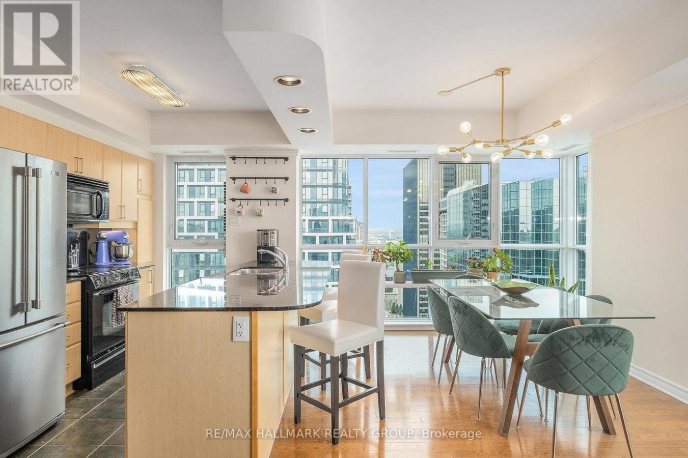 PH#4 - 445 LAURIER AVENUE W - Photo 11
