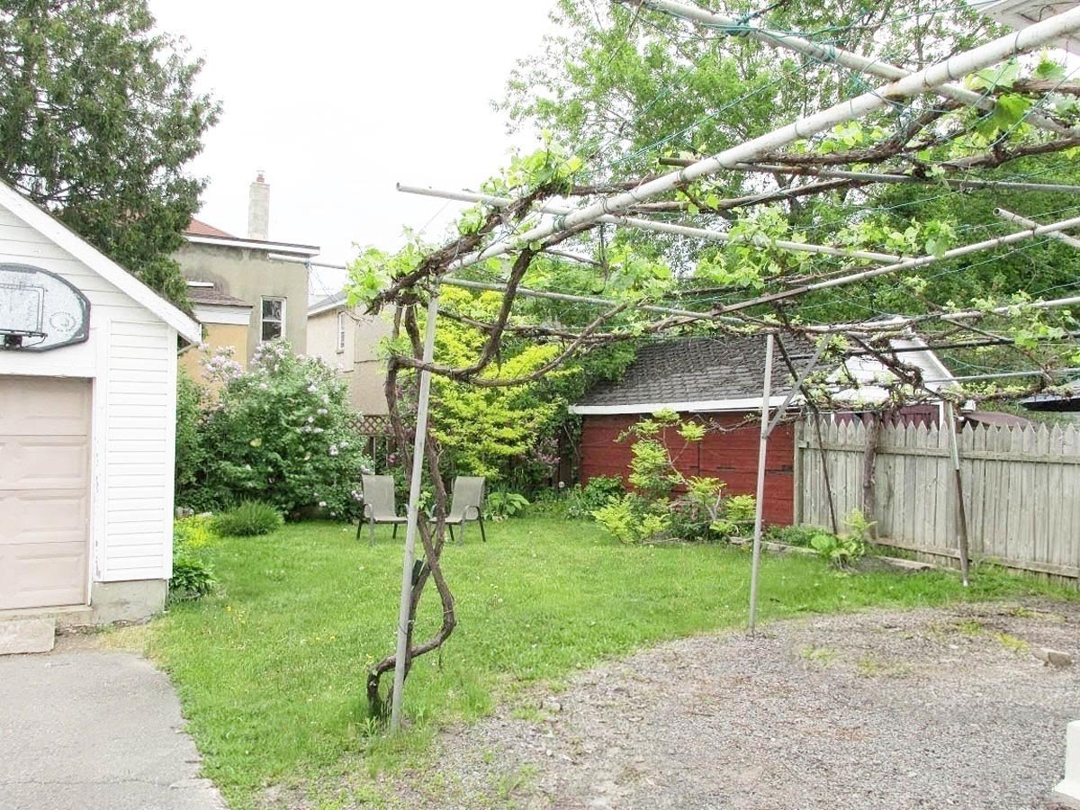 127 Laval Street - Photo 17