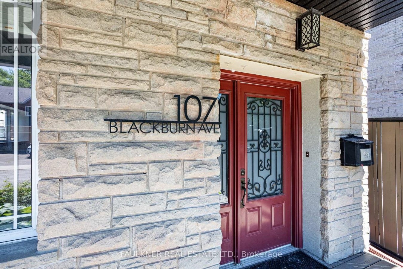 107 BLACKBURN AVENUE - Photo 3