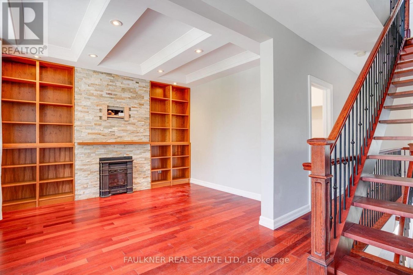107 BLACKBURN AVENUE - Photo 28