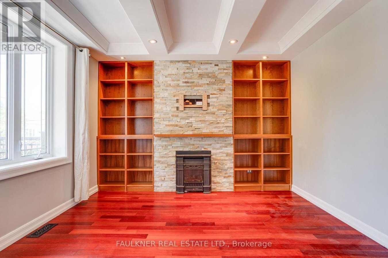 107 BLACKBURN AVENUE - Photo 29