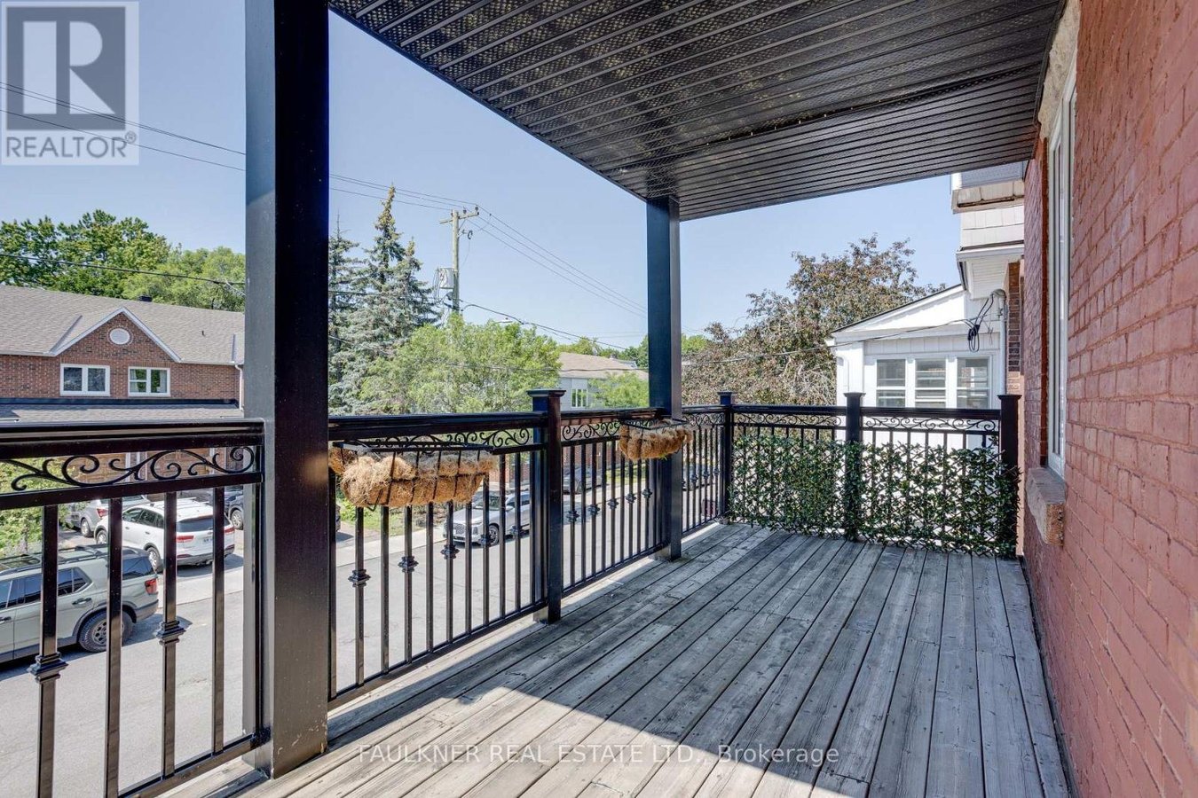 107 BLACKBURN AVENUE - Photo 32