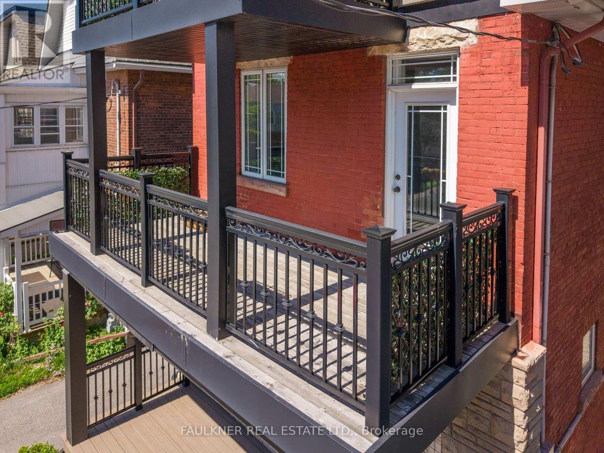 107 BLACKBURN AVENUE - Photo 33