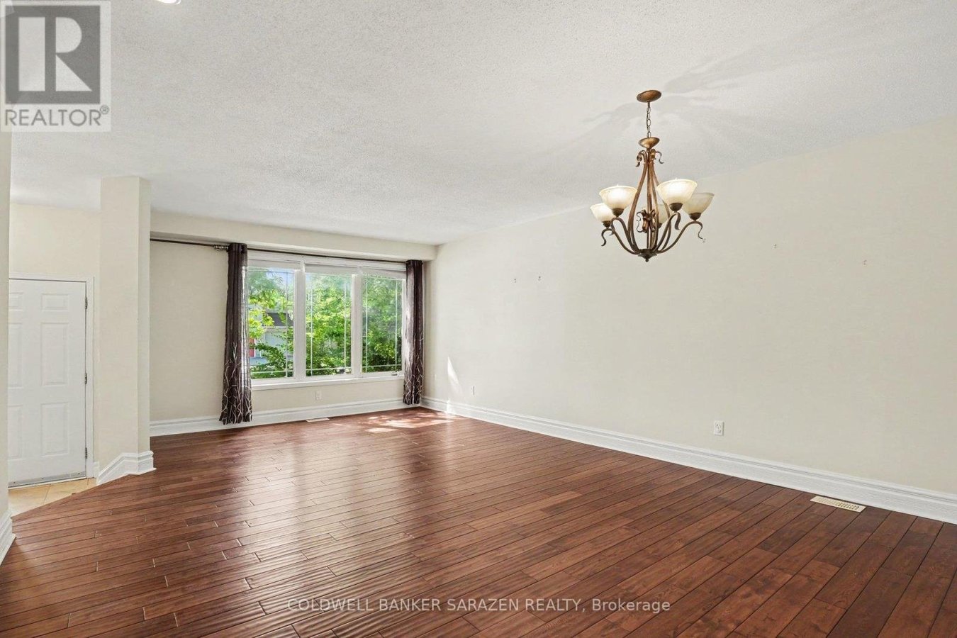 1114 HALTON TERRACE - Photo 3