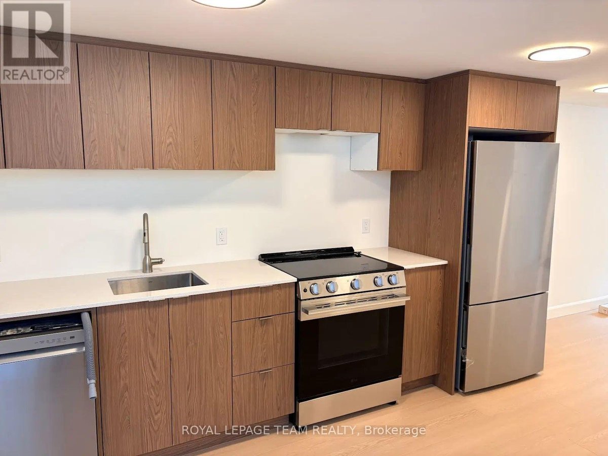 1A - 243 BRADFORD STREET - Photo 4