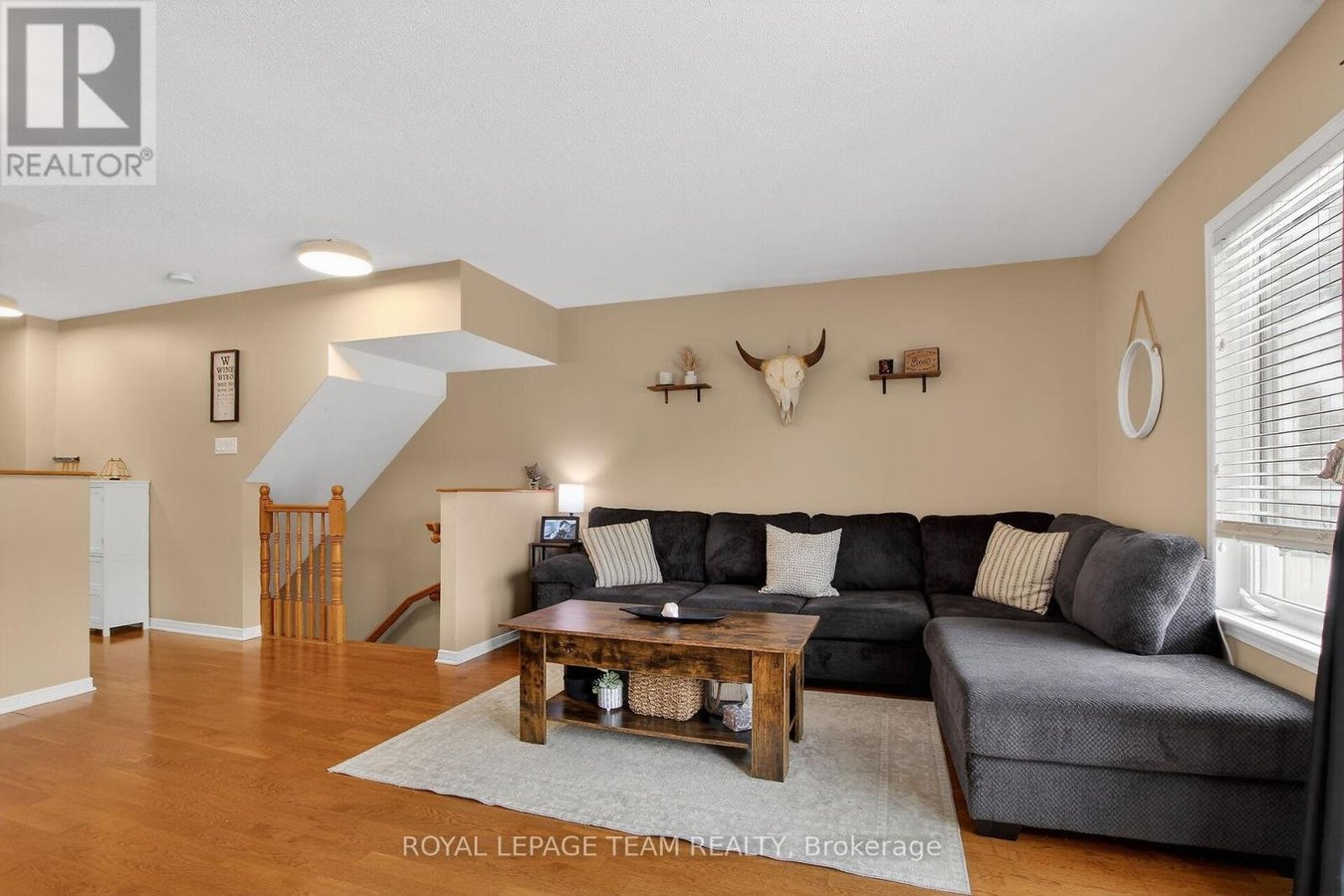 1 - 255 DEERCROFT AVENUE - Photo 11