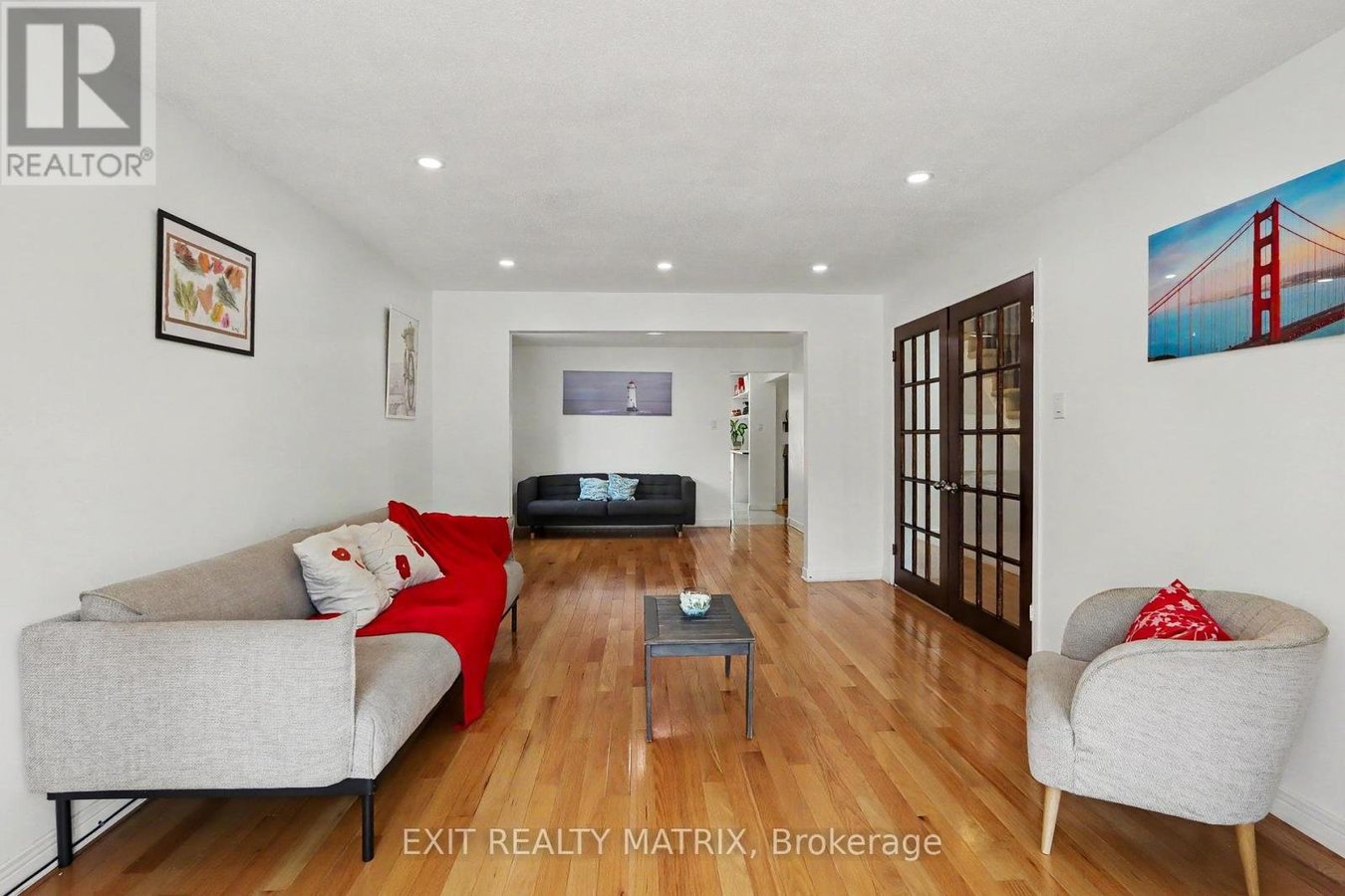 383 VIEWMOUNT DRIVE - Photo 4