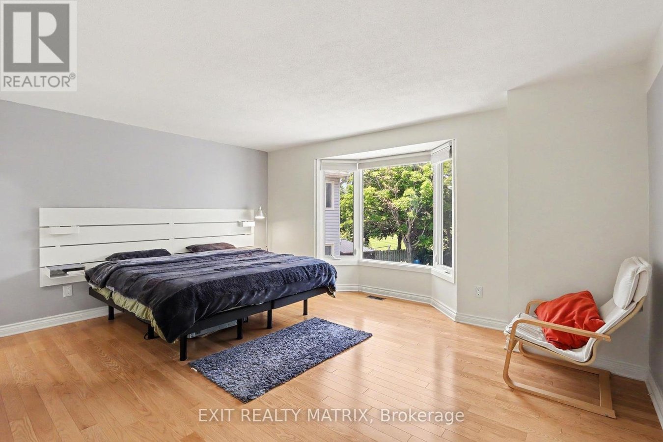 383 VIEWMOUNT DRIVE - Photo 11