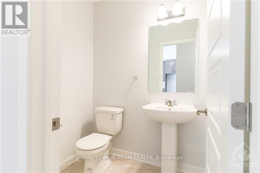 803 CROSSGATE STREET - Photo 10