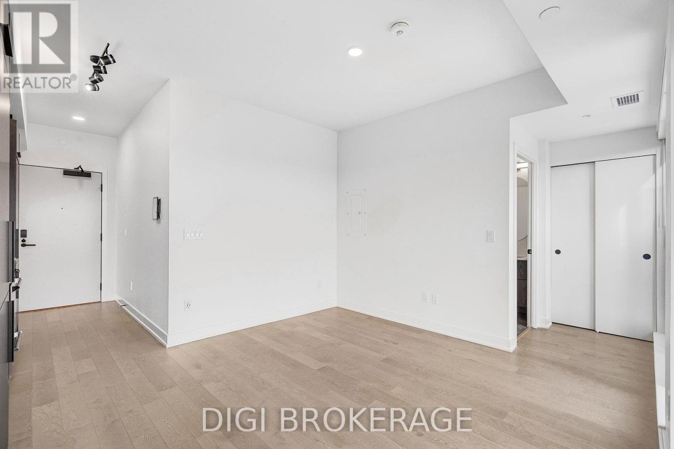 1001 - 560 RIDEAU STREET - Photo 11