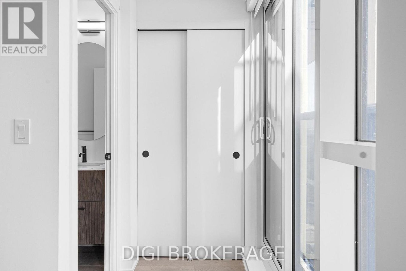 1001 - 560 RIDEAU STREET - Photo 12