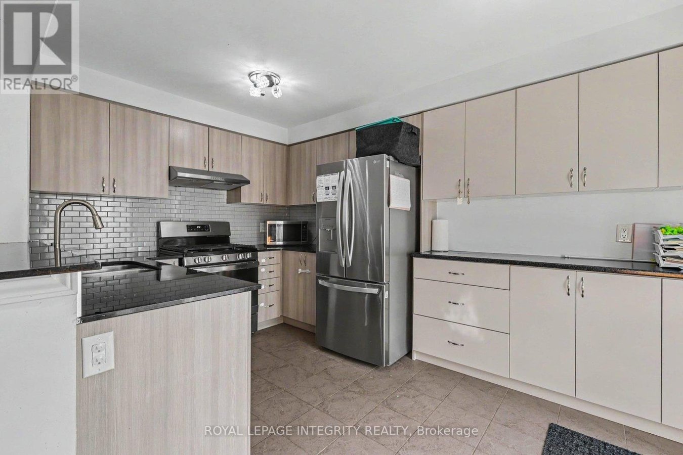 555 FOXLIGHT CIRCLE - Photo 10