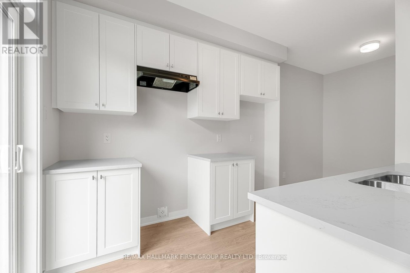 519 BRIGATINE AVENUE - Photo 6