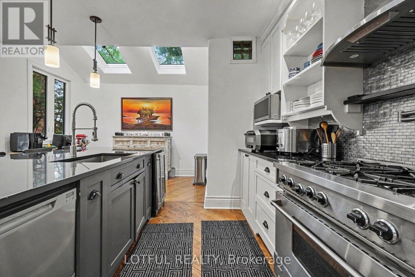 1 - 518 HILSON AVENUE - Photo 11