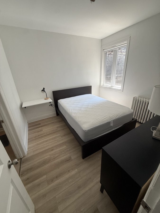 351 Friel Street - Photo 2