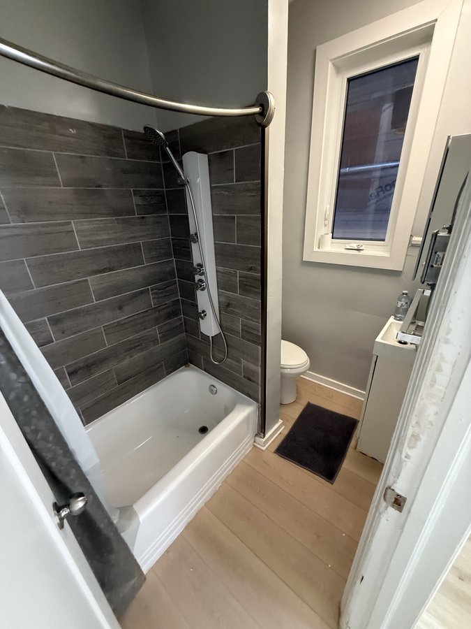 351 Friel Street - Photo 3