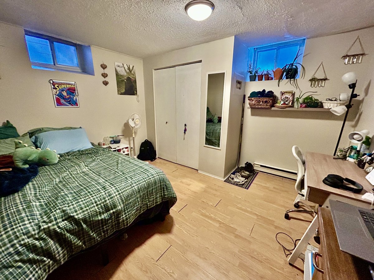 242 Charlotte Street - Photo 8