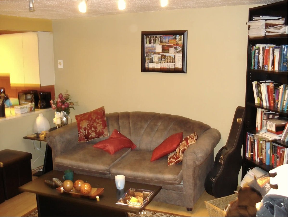 242 Charlotte Street - Photo 3