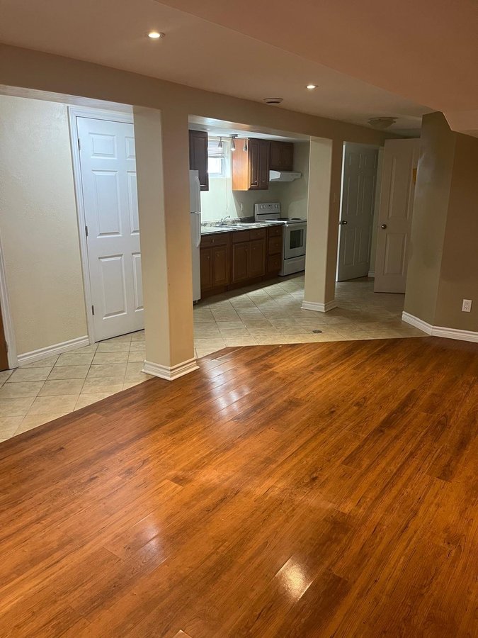 1113 Aldea Avenue - Photo 10