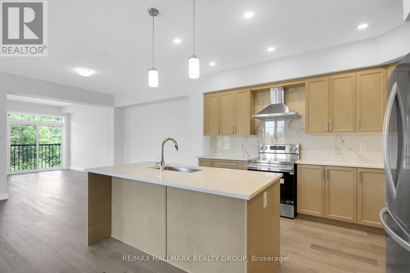 749 NEWSTEAD CRESCENT - Photo 7
