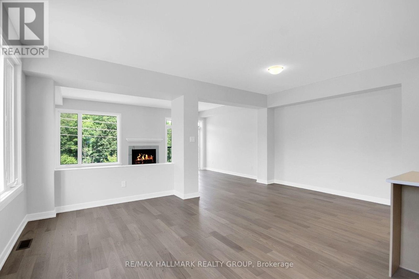 749 NEWSTEAD CRESCENT - Photo 16