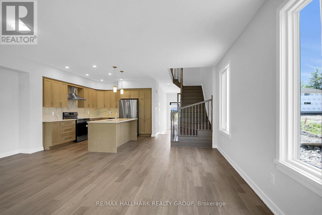 749 NEWSTEAD CRESCENT - Photo 22