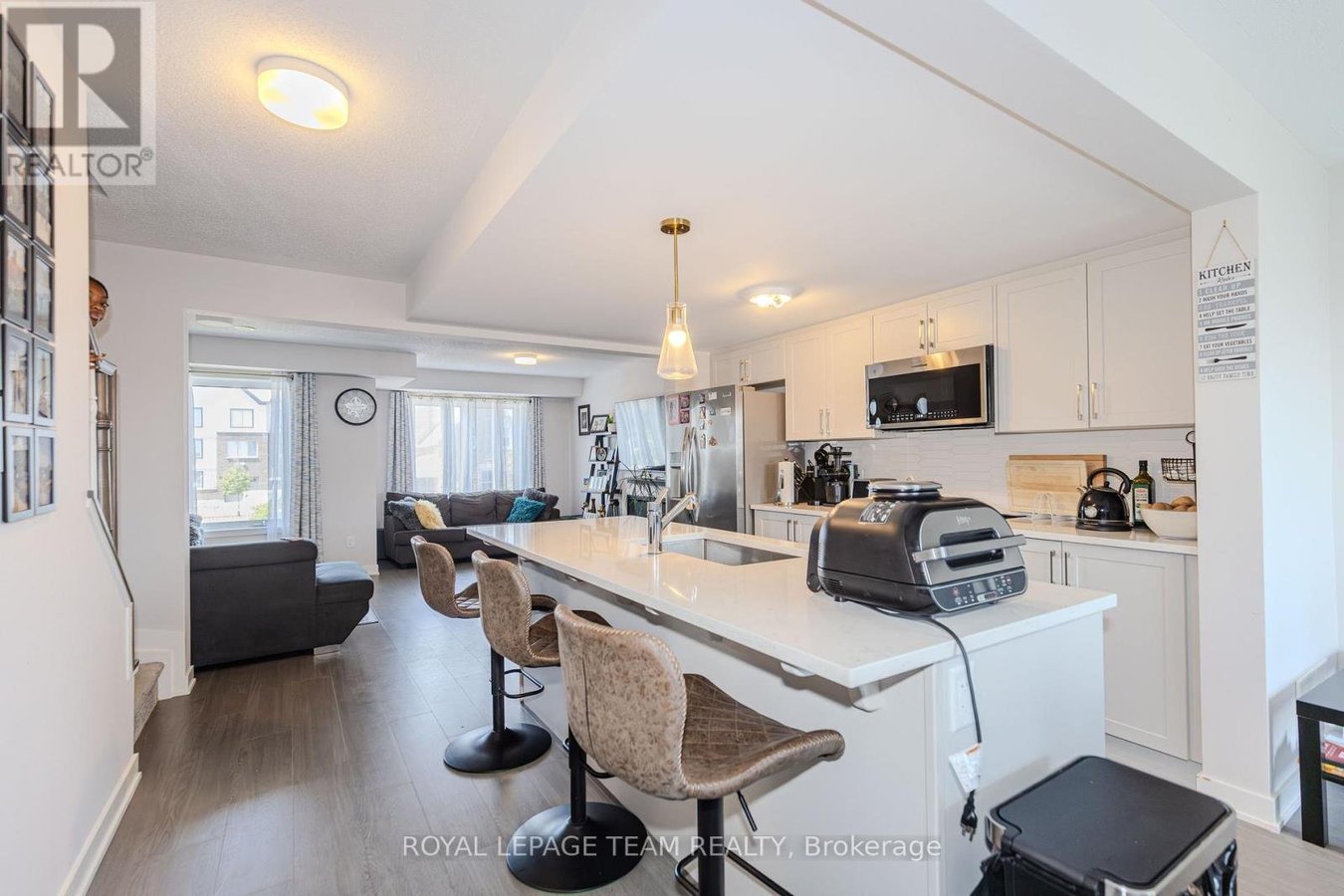 742 KINSTEAD PVT PRIVATE - Photo 8